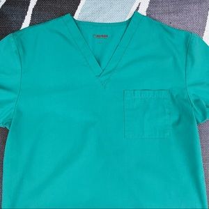 Mens scrubs v-neck shirt with pocket
